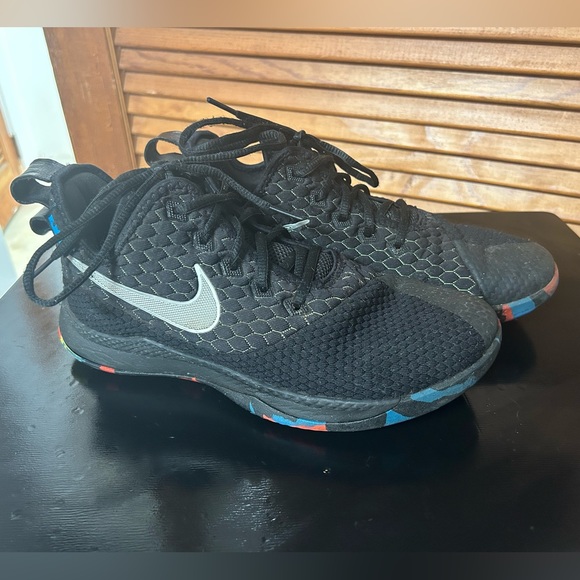 Nike Lebron Witness 3 - Picture 5 of 5